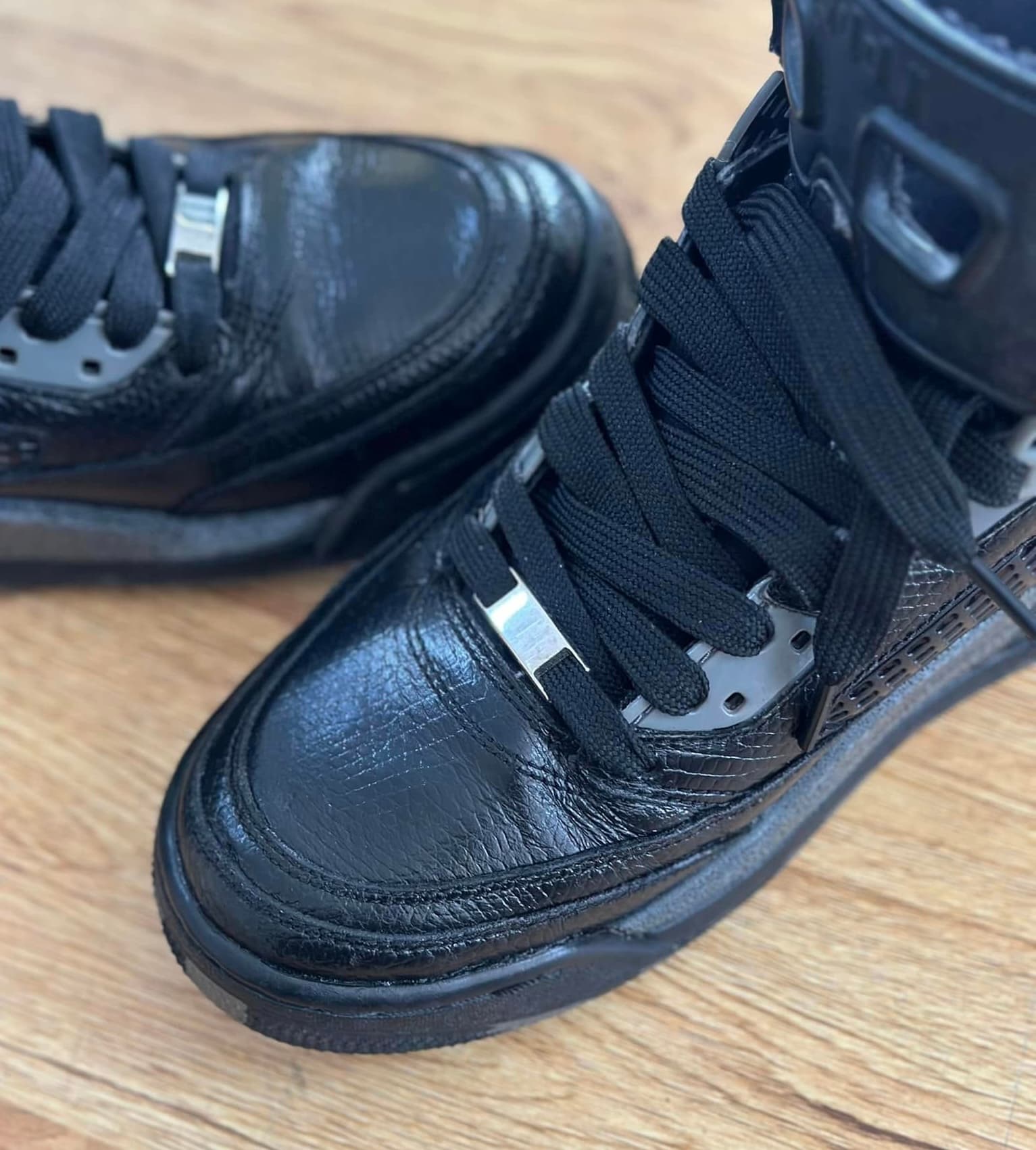 Цэвэрлэсний дараа — Air Jordan